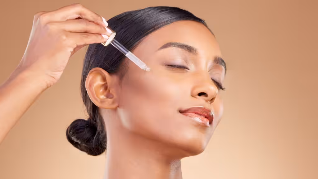 Beneficios clave del retinol para rejuvenecer e iluminar la piel