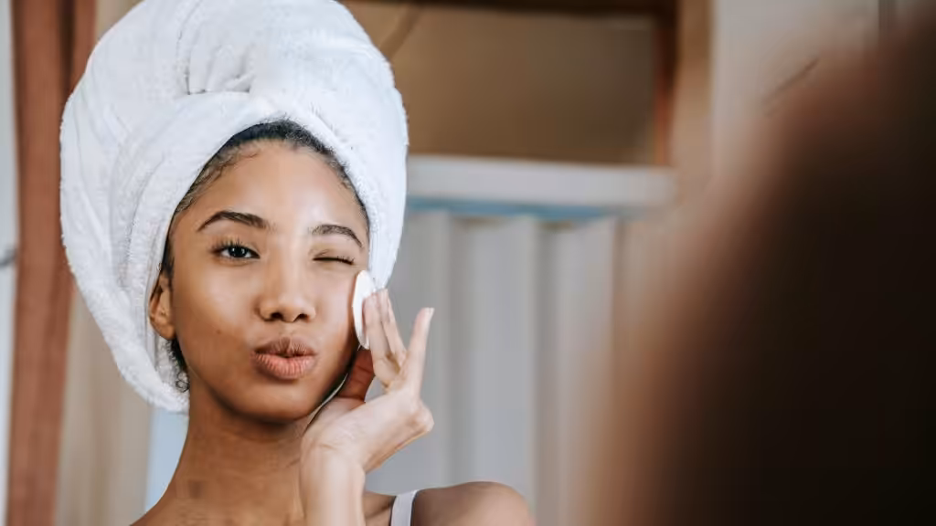 Limpieza facial adecuada para piel sensible